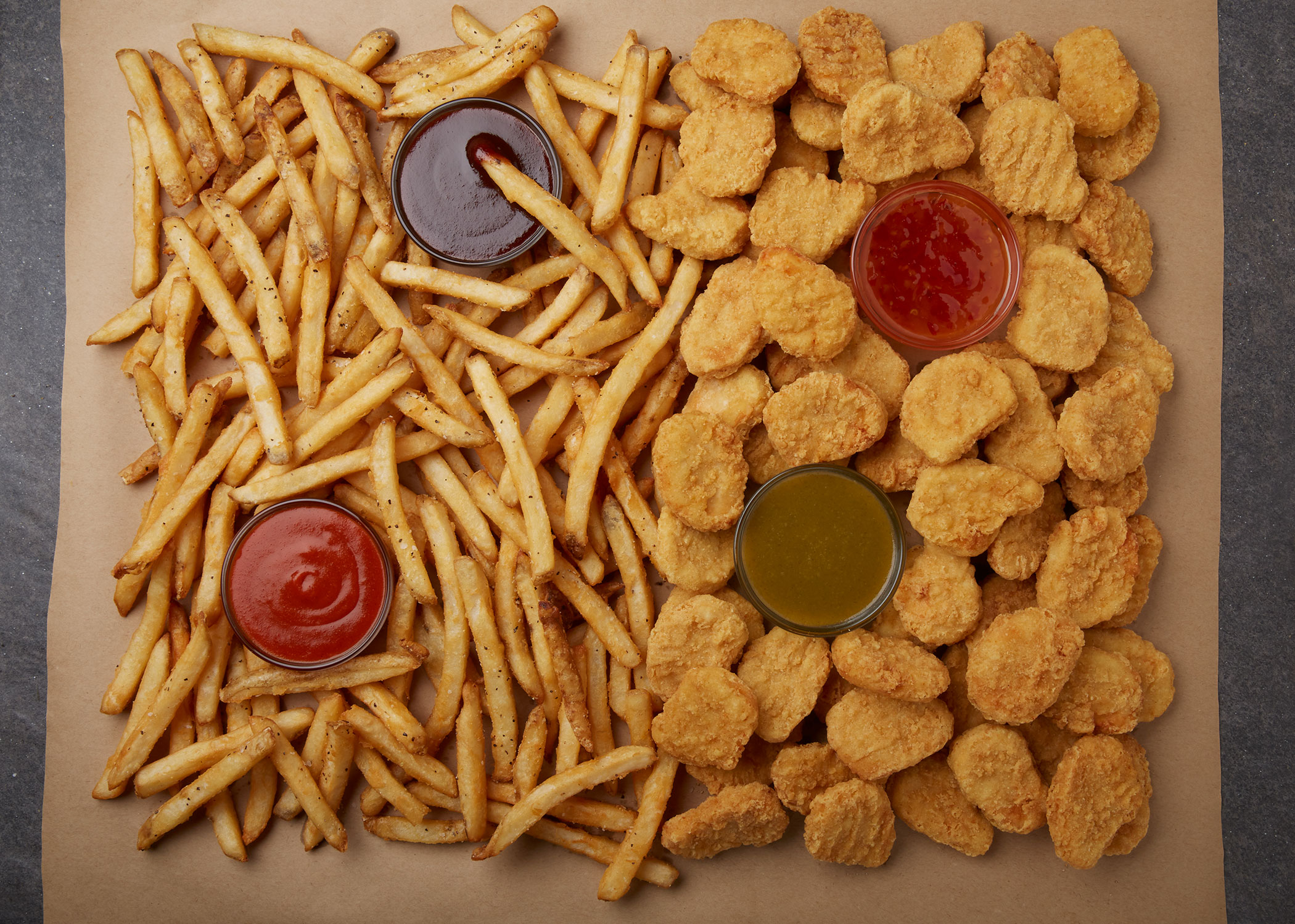 Order Nuggets & Fries food online from Best Coast Wings store, Los Angeles on bringmethat.com