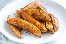 Order Potato Wedges food online from EZ GO Foodmart store, Painesville on bringmethat.com