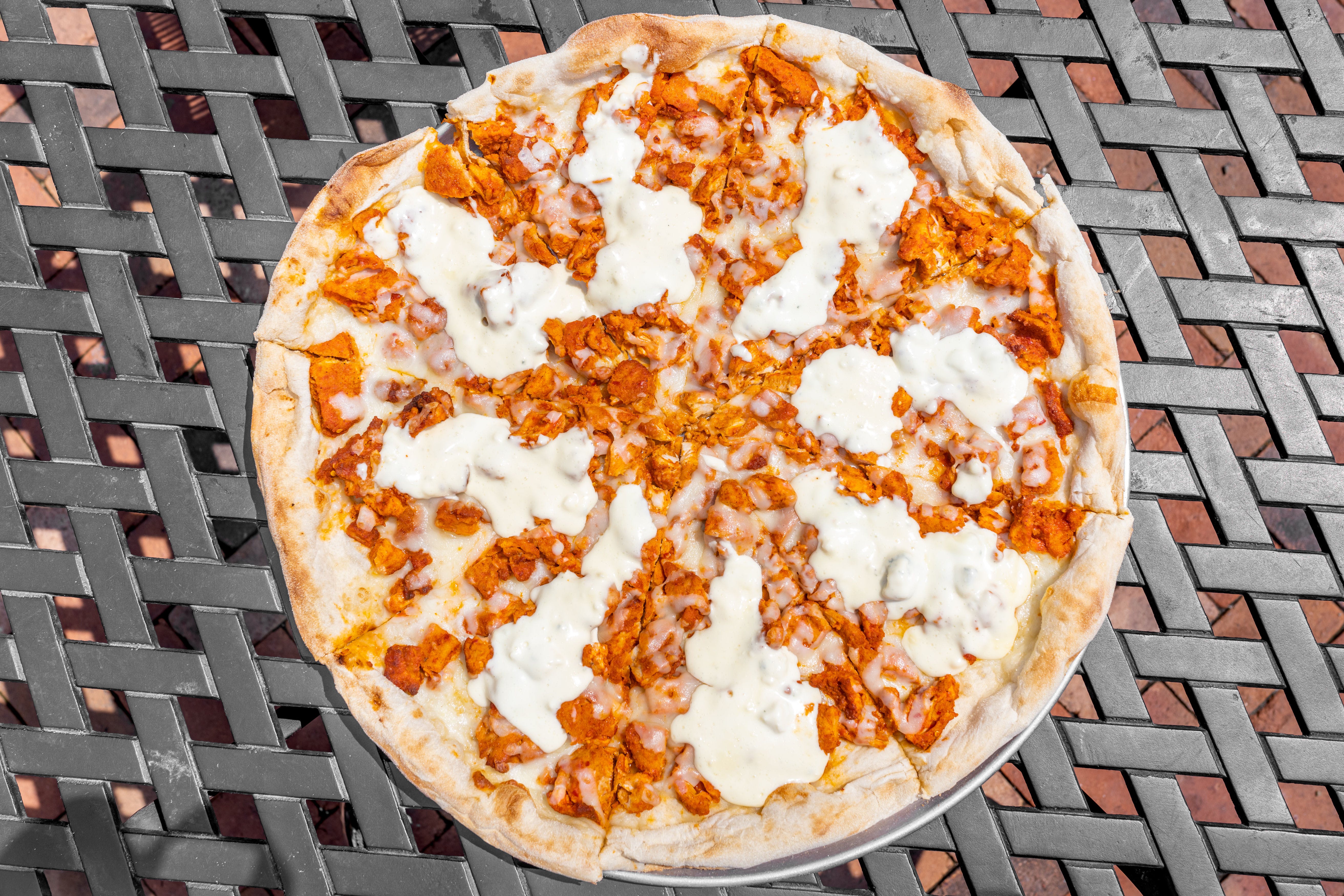 Order Buffalo Chicken Pizza - 16" food online from Forte Pizzeria store, Randolph on bringmethat.com