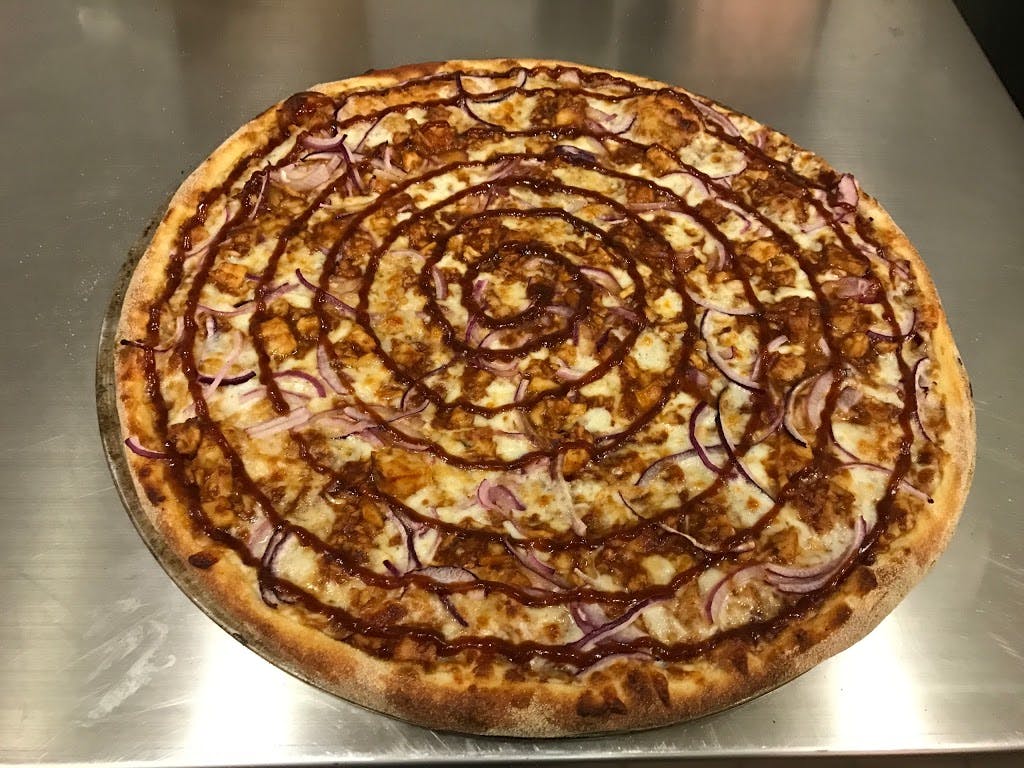 Order BBQ Chicken Pizza - 14'' (Feeds 2-3 People) food online from New York New York Giant Pizza store, Poway on bringmethat.com