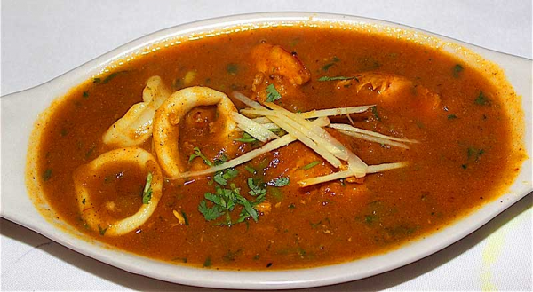 Order Mixed Seafood Curry food online from Tara Indian Cuisine store, San Francisco on bringmethat.com