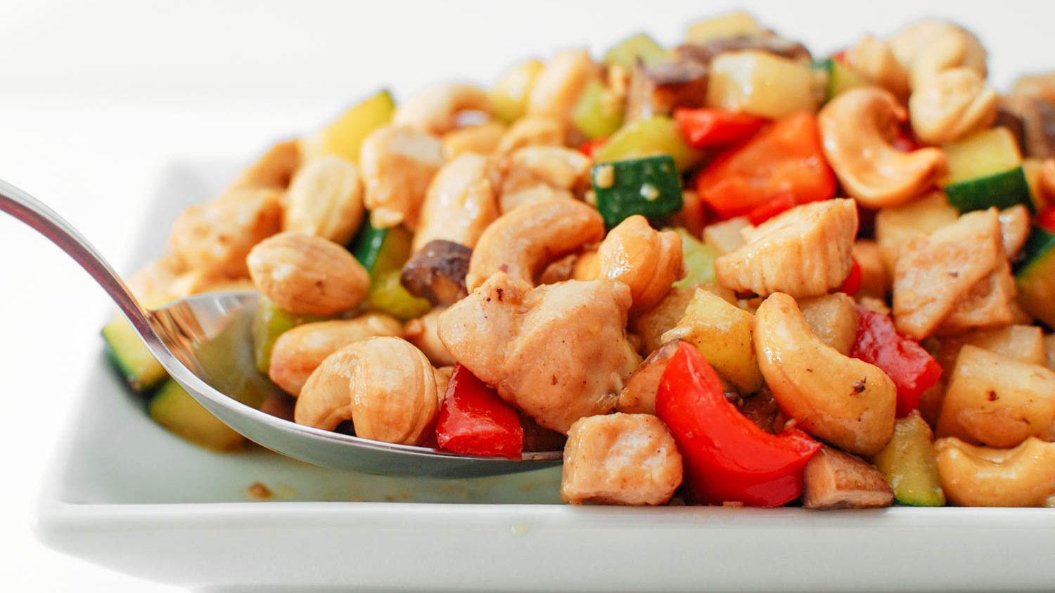 Order 46. Cashew Chicken(Q) food online from China Fortune store, Layton on bringmethat.com
