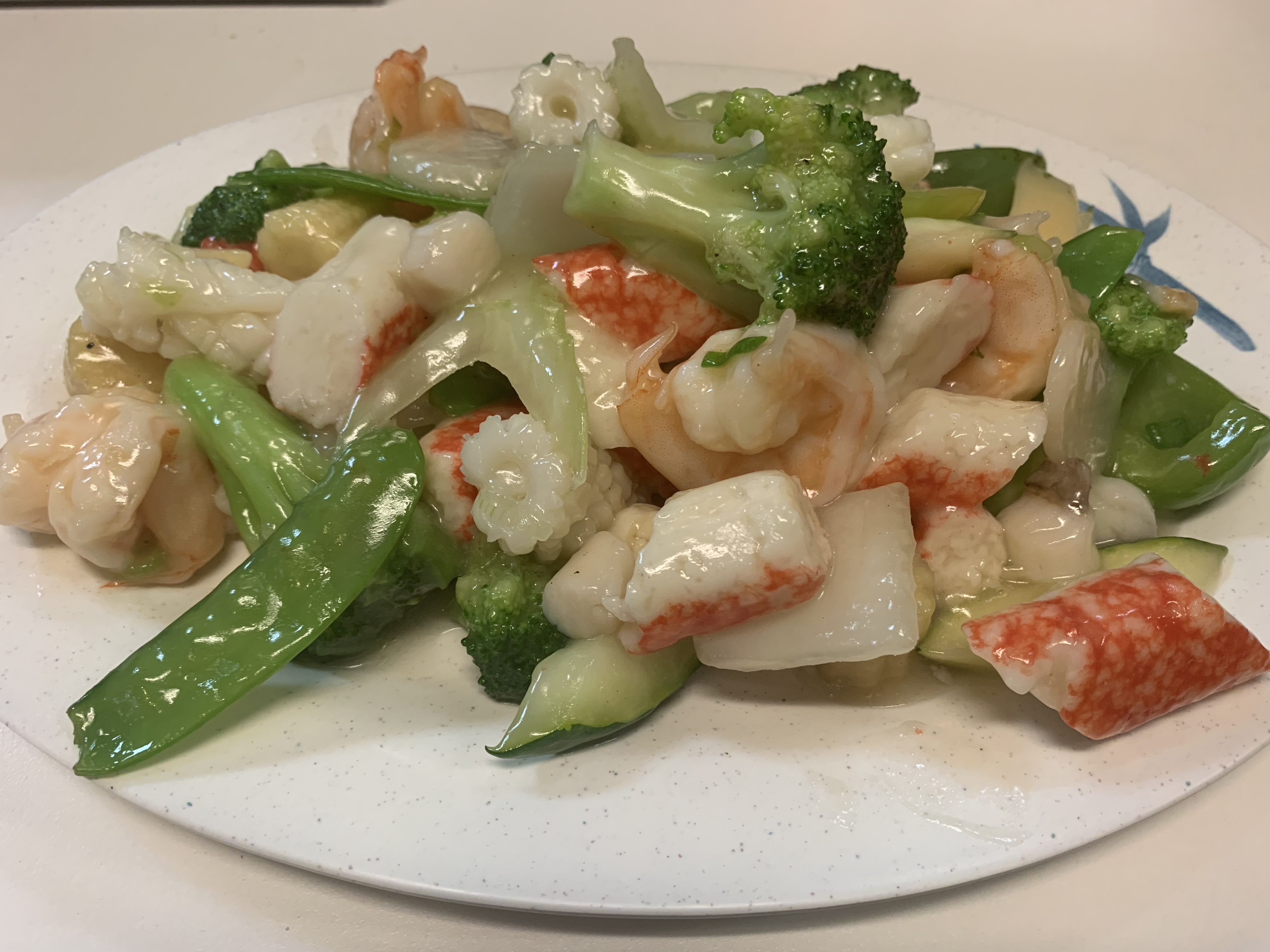 Order H14. Seafood Delight food online from Tsing Tao Chinese Cuisine store, Mesa on bringmethat.com