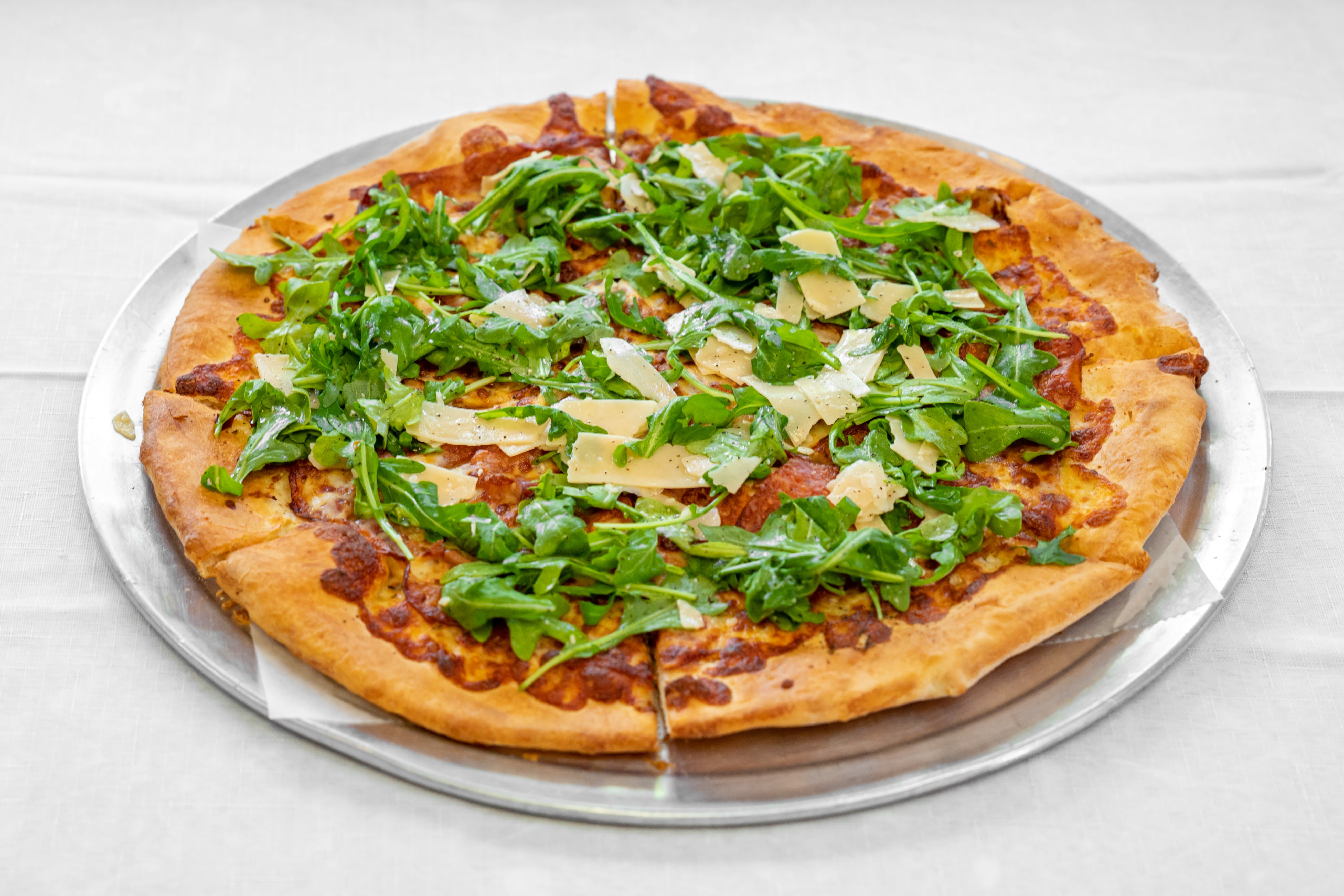 Order Giove Veggie Pizza - Small 10'' food online from Giove's Pizza store, Trumbull on bringmethat.com