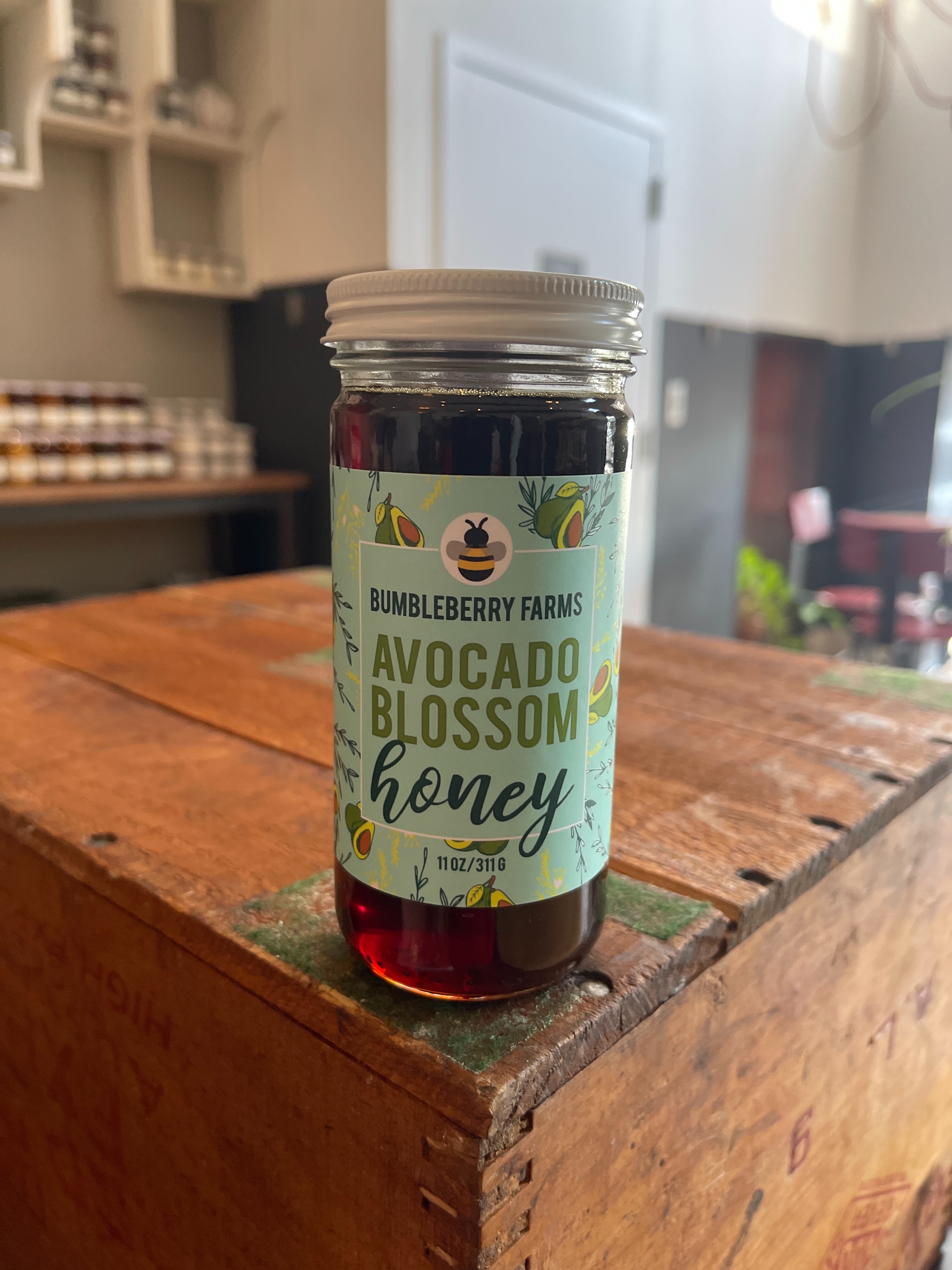 Order Bumbleberry Farms - Avocado Blossom Honey food online from DC Noodles store, Washington on bringmethat.com
