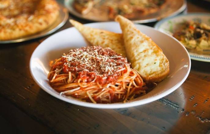 Order Spaghetti with Meat Sauce food online from Palio's Pizza Cafe - Midland TX store, Midland on bringmethat.com