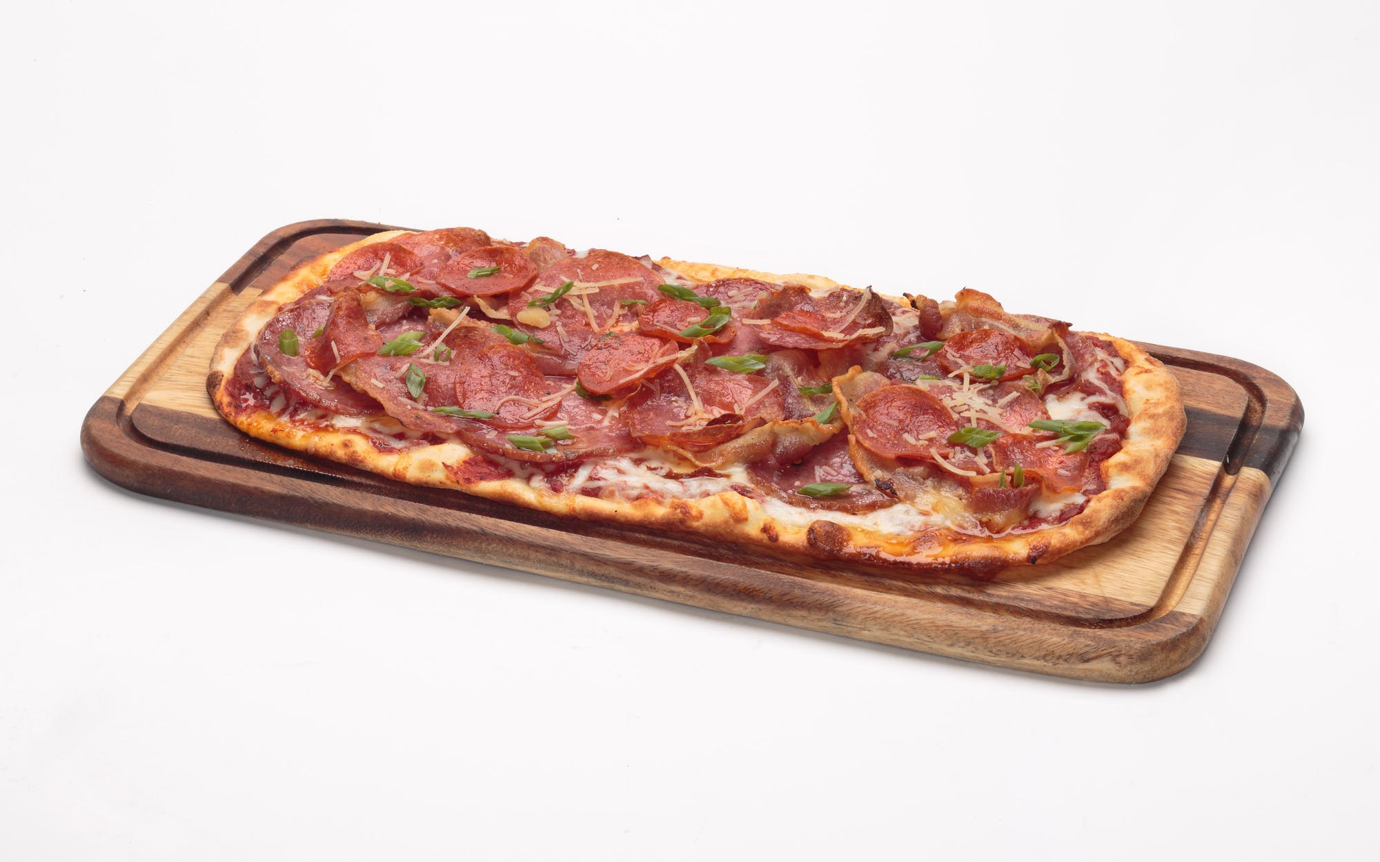 Order Charcuterie Flatbread - Flatbread food online from Oggi Sports | Brewhouse | Pizza store, Mission Viejo on bringmethat.com
