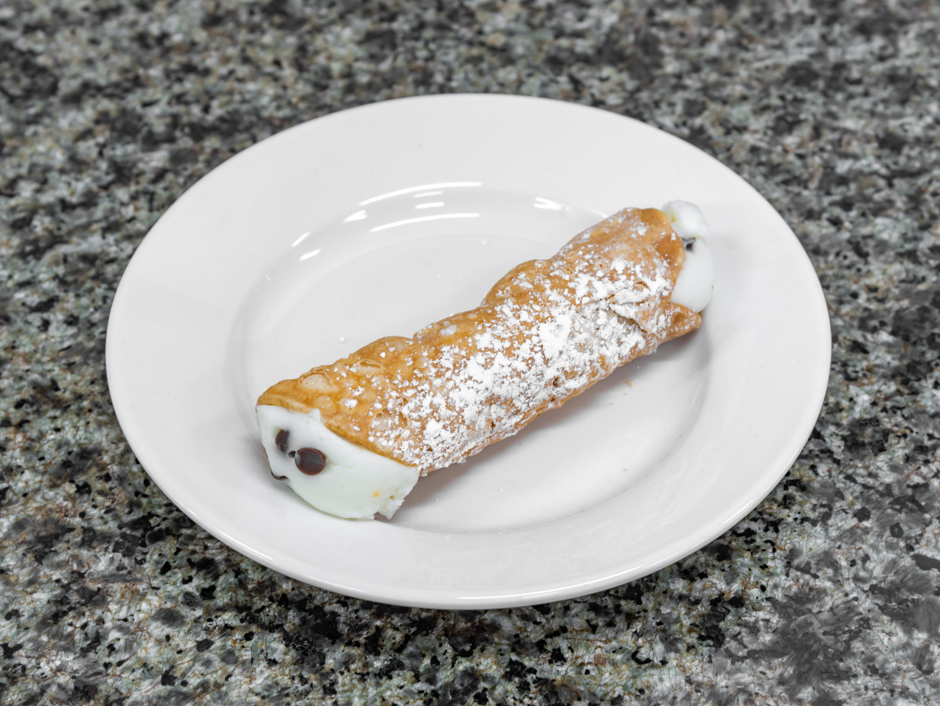 Order Cannoli food online from Il Bel Paese Pizzeria & Trattoria store, Brooklyn on bringmethat.com