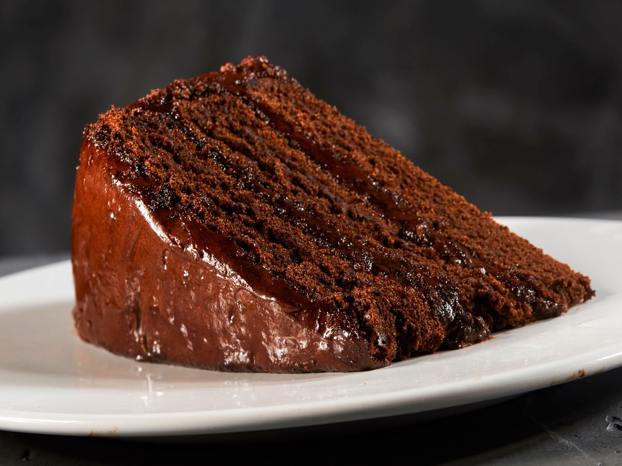 Order Chocolate Cake food online from Wing Squad store, Chicago on bringmethat.com