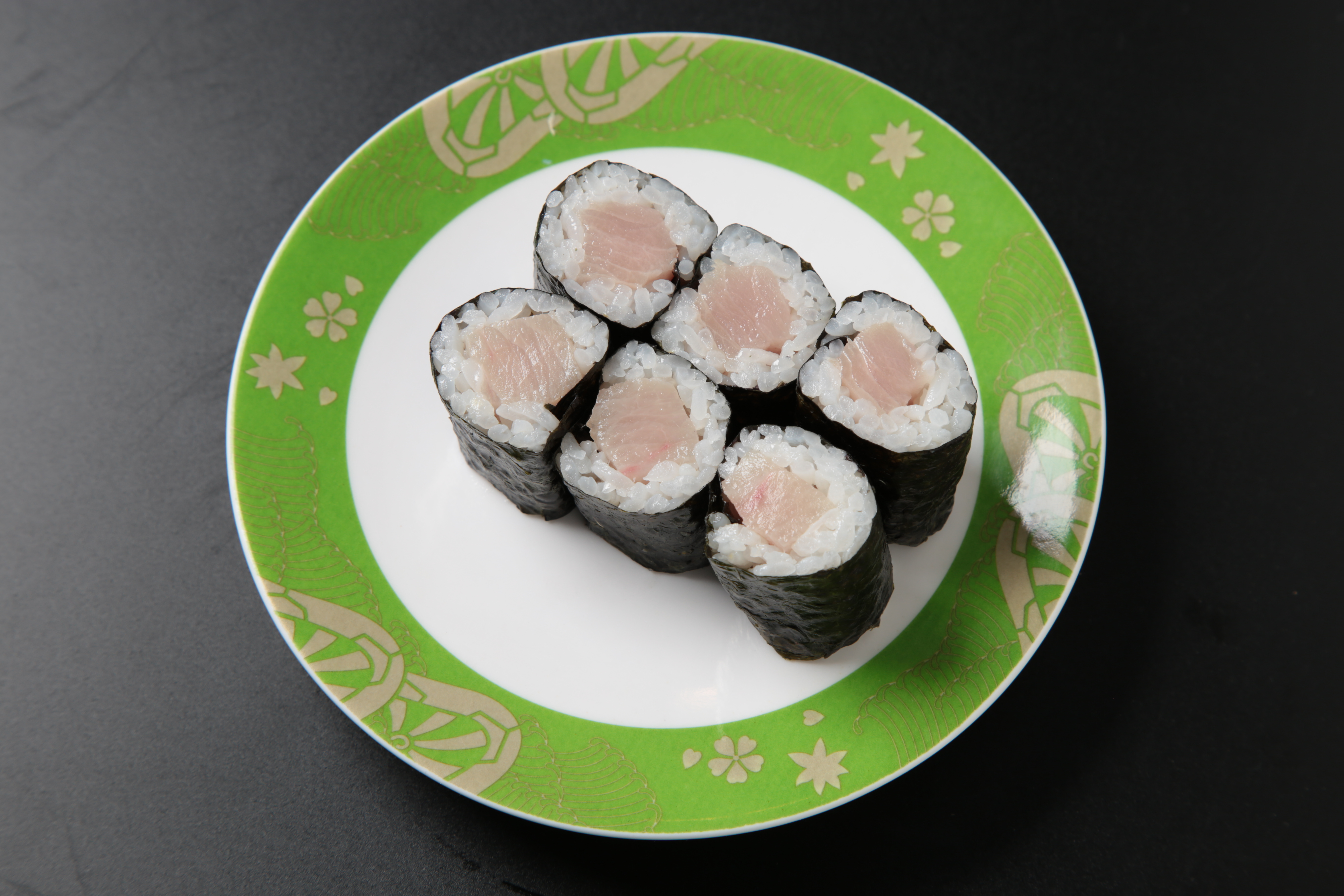 Order Chopped Yellow Tail (6 pcs) food online from Izumi Revolving Sushi store, Daly City on bringmethat.com