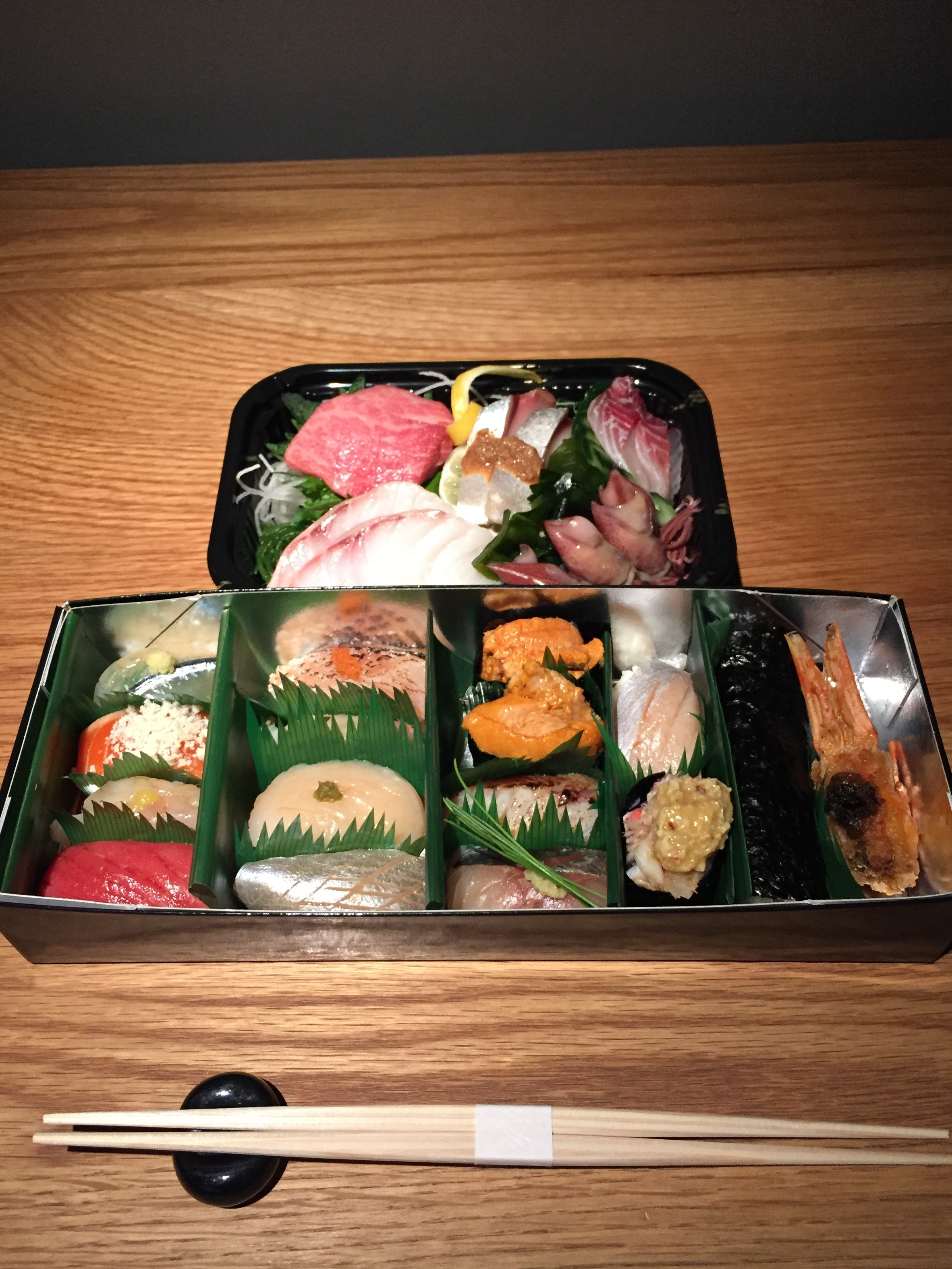 Order Omakase Sashimi and Sushi Regular 　おまかせ刺身と寿司レギュラー food online from Sushi Ryusei store, New York on bringmethat.com