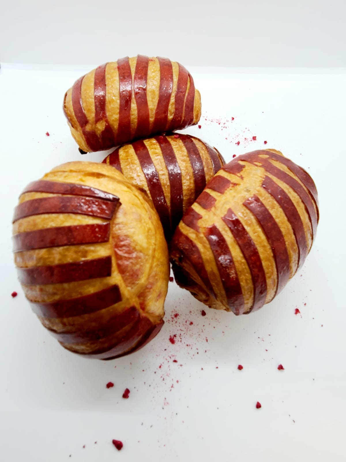 Order Raspberries Chocolate Croissant food online from Délice Macarons store, Cranford on bringmethat.com