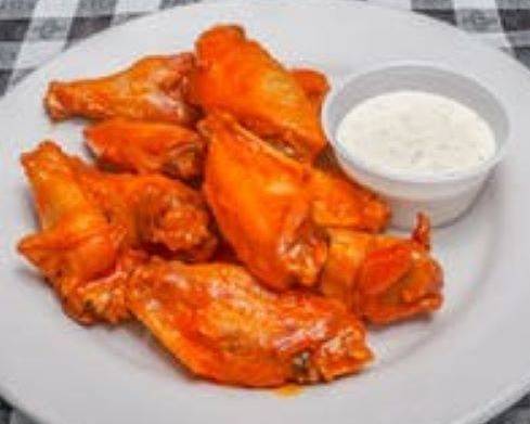 Order Chicken Wings (10) food online from Divano's Pizzeria store, Town of Garner on bringmethat.com