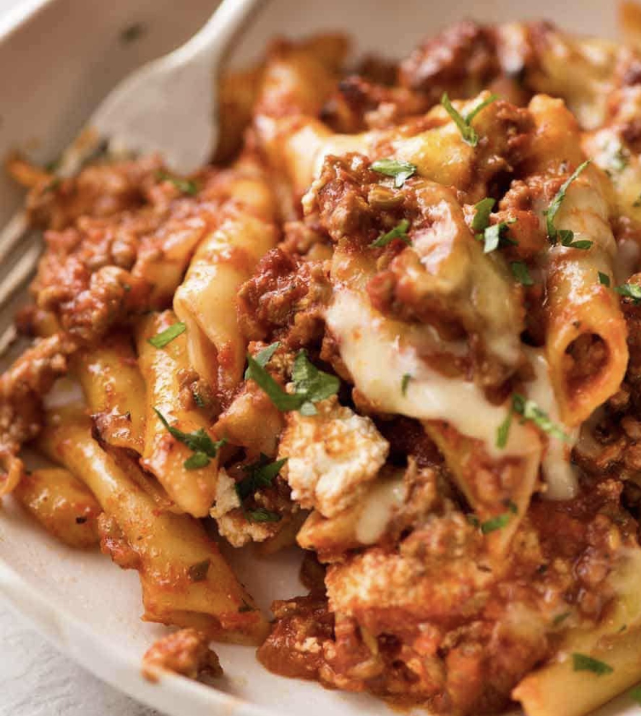 Order Ziti Bolognaise with Cheese food online from Rocco's Pizzeria store, Bronx on bringmethat.com