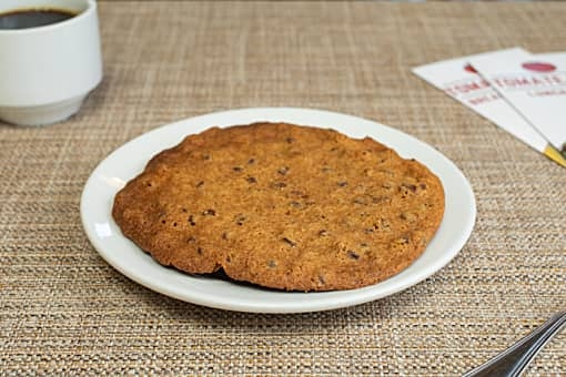 Order Chocolate Chip Cookie food online from Tomate Cafe store, Berkeley on bringmethat.com
