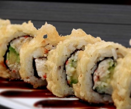 Order California Tempura Roll food online from Kiraku Ramen & Sushi store, Gardena on bringmethat.com
