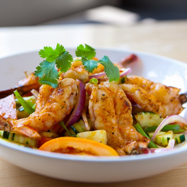 Order Shrimp Salad food online from Siam chan thai cuisine store, Los Angeles on bringmethat.com