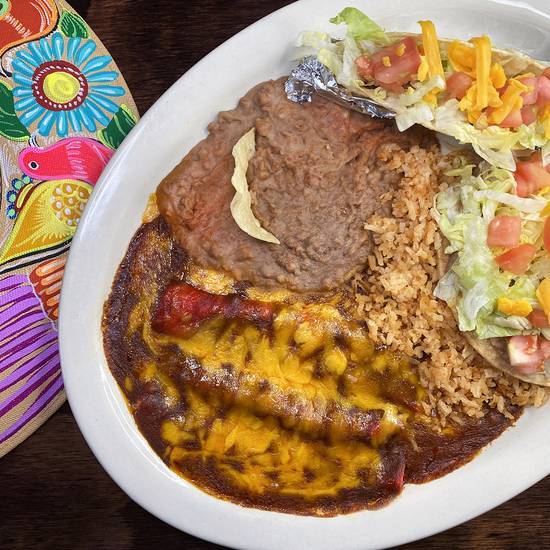 Order Mexican Plate food online from Tia's Taco Hut store, San Antonio on bringmethat.com