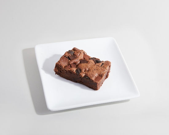 Order Brownie - Charlie food online from Sweetwaters Coffee & Tea store, Naperville on bringmethat.com
