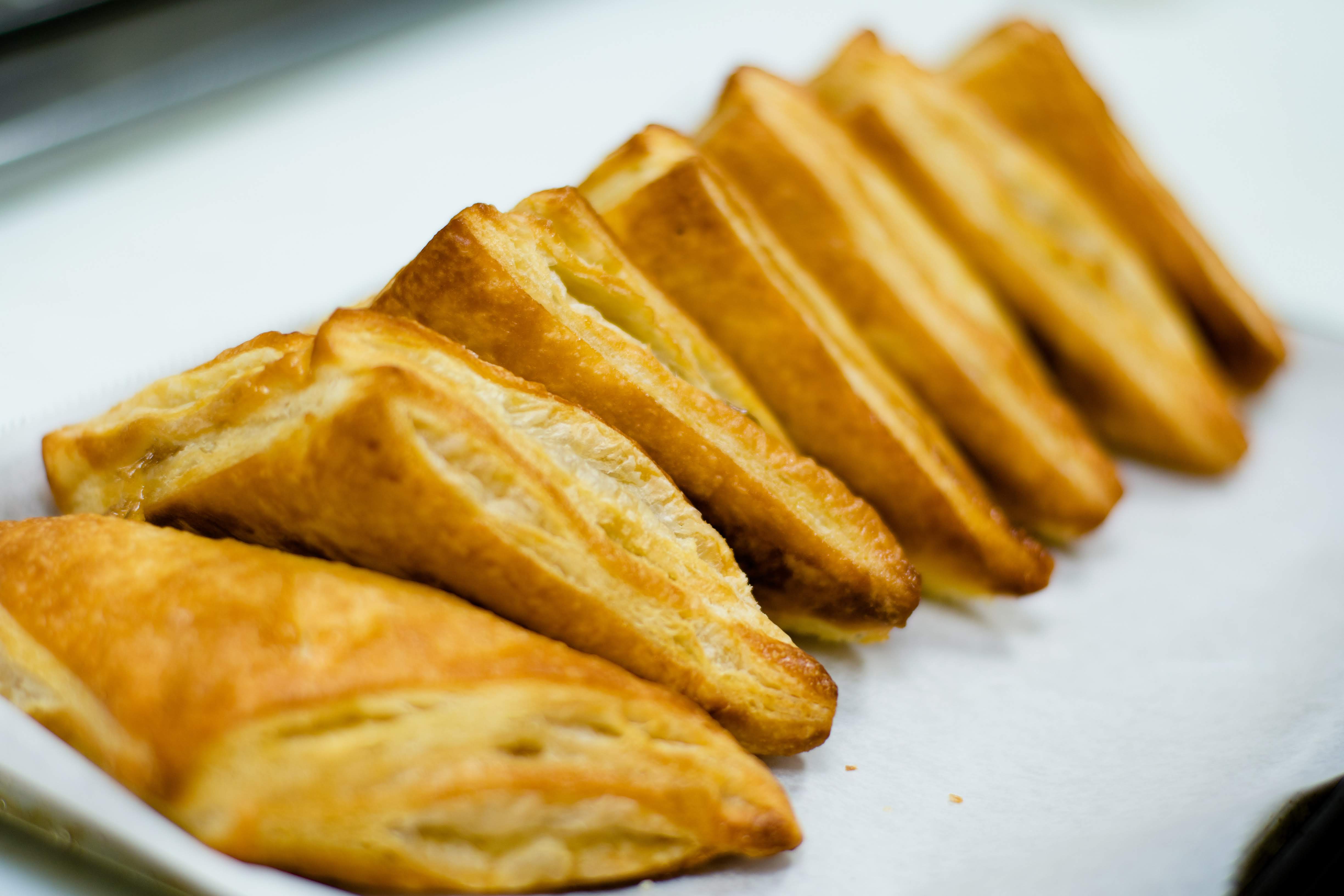 Order Apple Turnovers food online from Harry's Hilltop Catering Delicatessen store, Williston Park on bringmethat.com