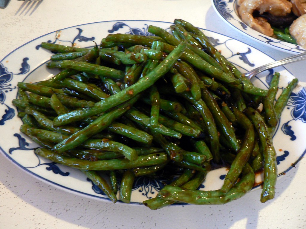 Order 122. String Beans with Garlic Sauce food online from Taste of Asian store, Lodi on bringmethat.com