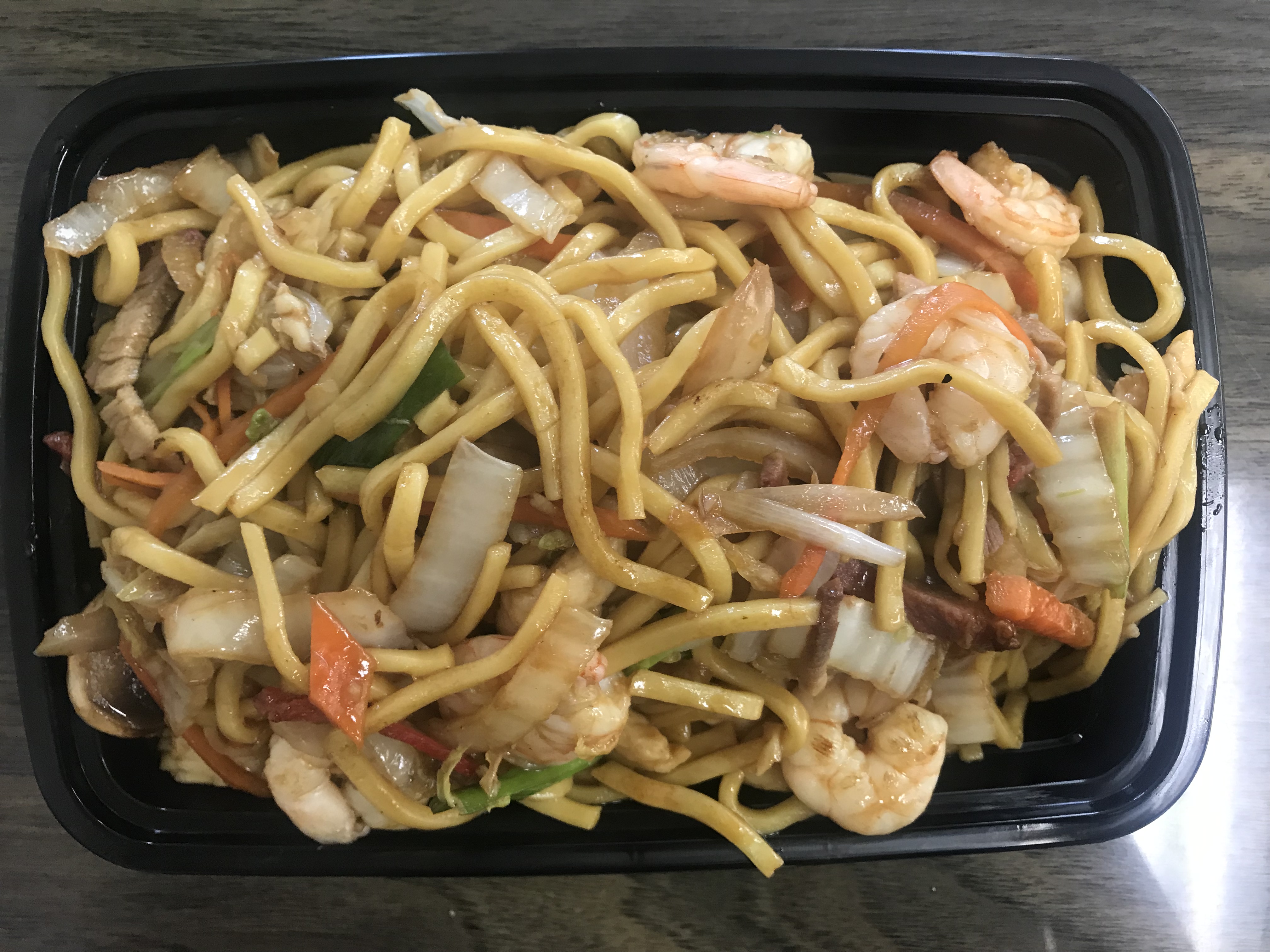 Order 31. House Special Lo Mein food online from Jing Jing Asian Restaurant store, Newport News on bringmethat.com