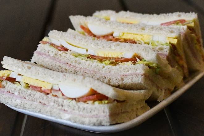 Order Olímpico Sandwich food online from Aroma D'cafe store, Oradell on bringmethat.com