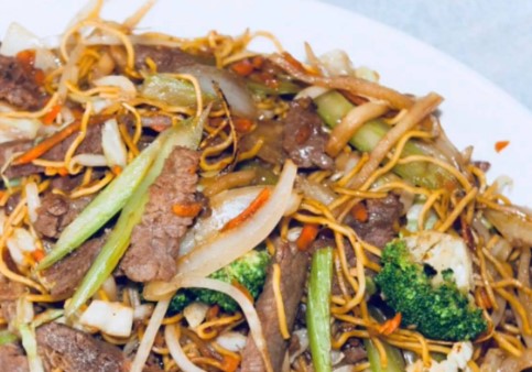 Order Lo Mein food online from Emperor's Palace Restaurant store, Olympia on bringmethat.com