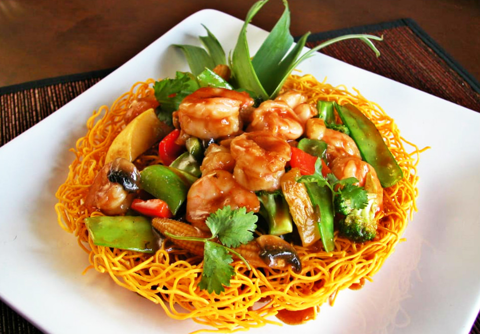 Order 50. Shrimp Pan Fried Noodle food online from Aaron's Chinese and Thai store, New York on bringmethat.com