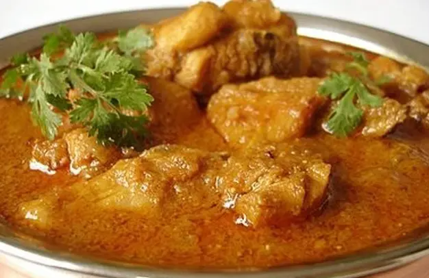 Order Chicken Korma food online from Bawarchi store, Wilmington on bringmethat.com