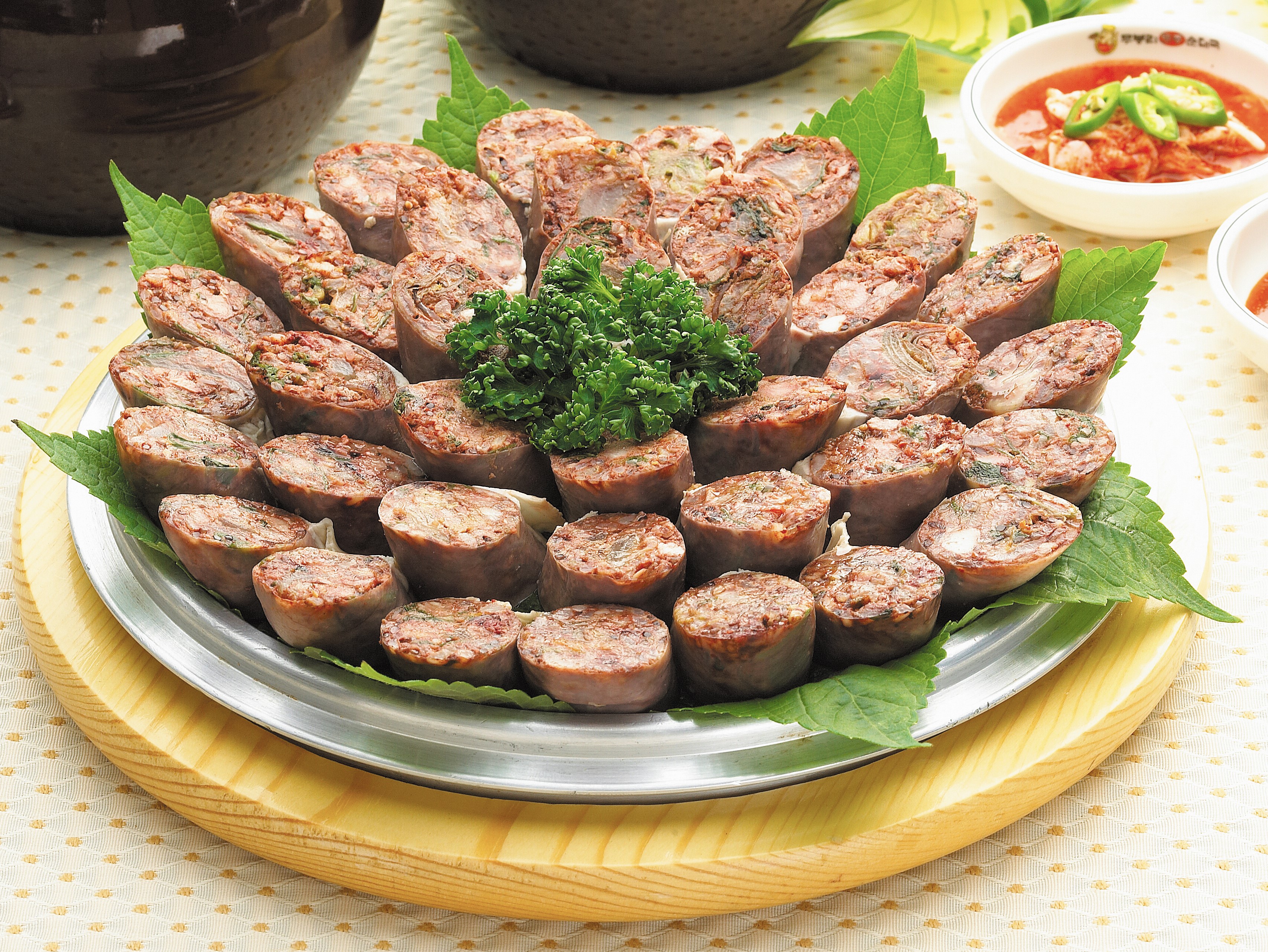 Order Ground Pork & Vegetables Sausage (토종순대) food online from Moo Bong Ri Korean Restaurant store, Oakland on bringmethat.com