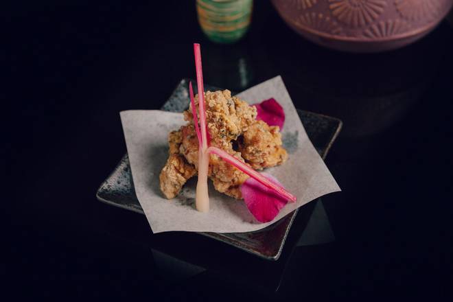 Order Tatsutage Fried Chicken food online from Aikan Sushi & Ramen store, Artesia on bringmethat.com