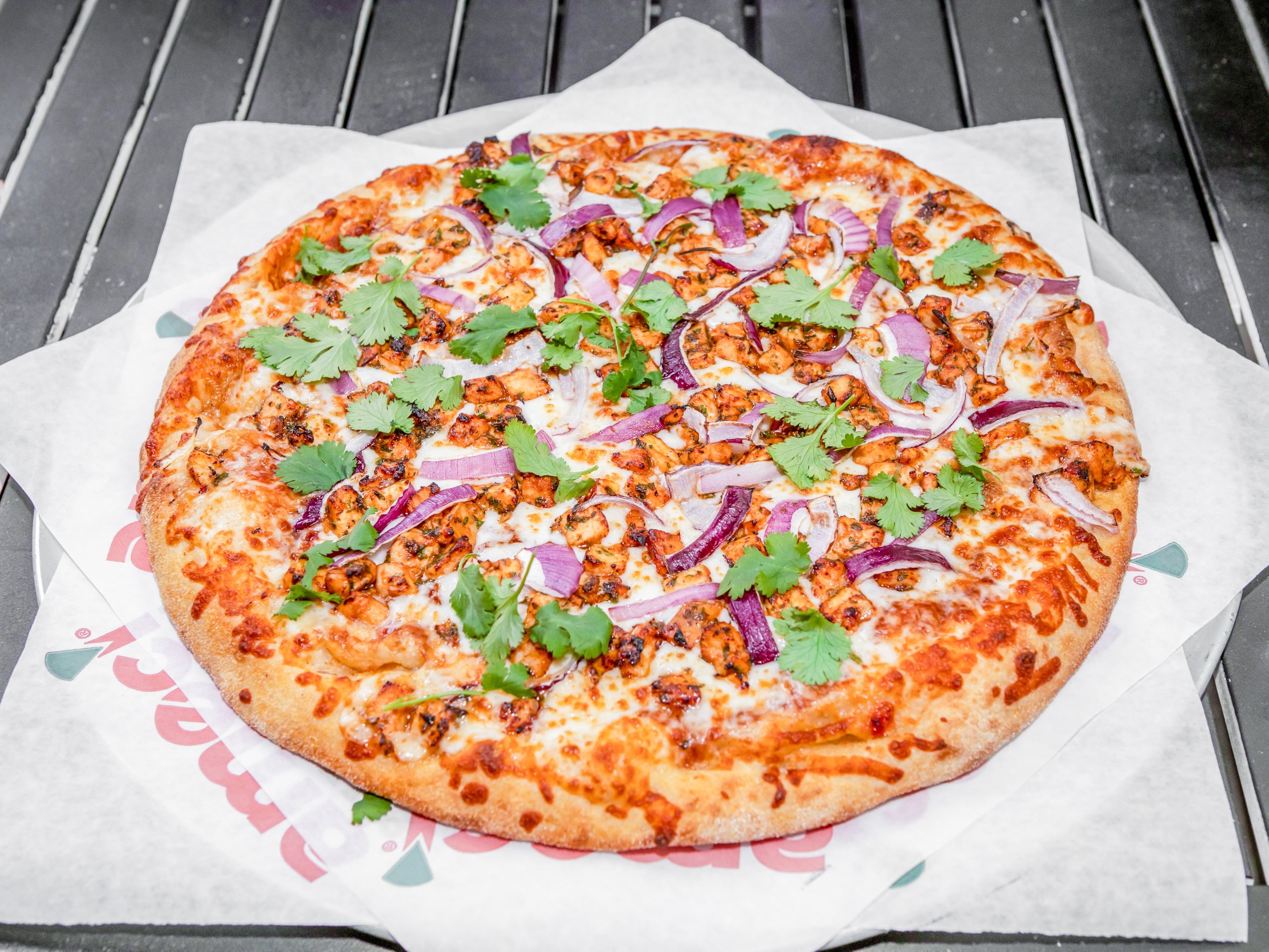 Order BBQ Chicken Pizza food online from Ameci Pizza Kitchen store, Brentwood on bringmethat.com