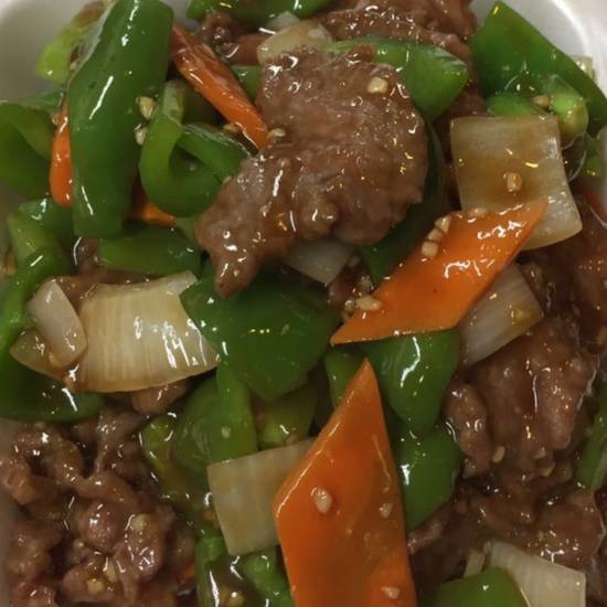 Order Bell Pepper Beef  food online from Lucky Wok Chinese Food store, Ontario on bringmethat.com