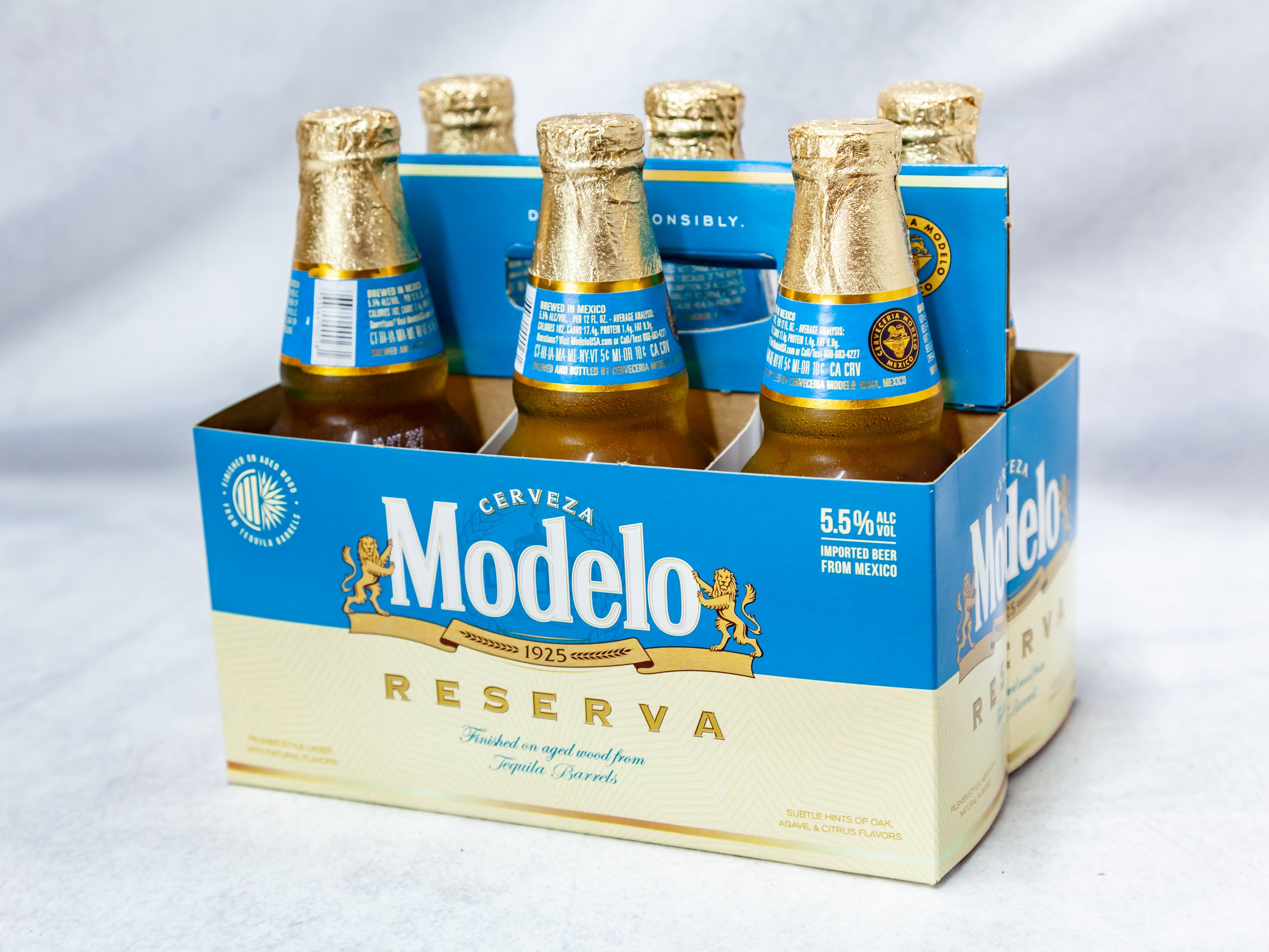 Order 6 Pack Bottle Modelo Reserve food online from Gallaghers Drive-In Liquor store, Oakland on bringmethat.com