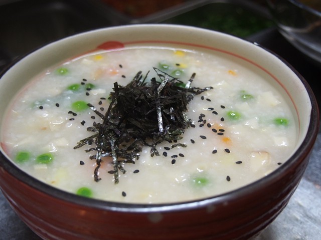 Order A-2A. Rice Porridge w/ Veggies  (야채죽/鮮蔬粥) food online from Restaurant Namsan store, Los Angeles on bringmethat.com