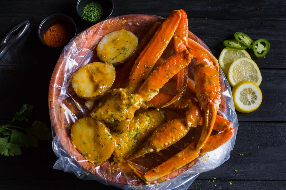 Order Snow Crab Leg food online from Oceanic Boil store, Rego Park on bringmethat.com