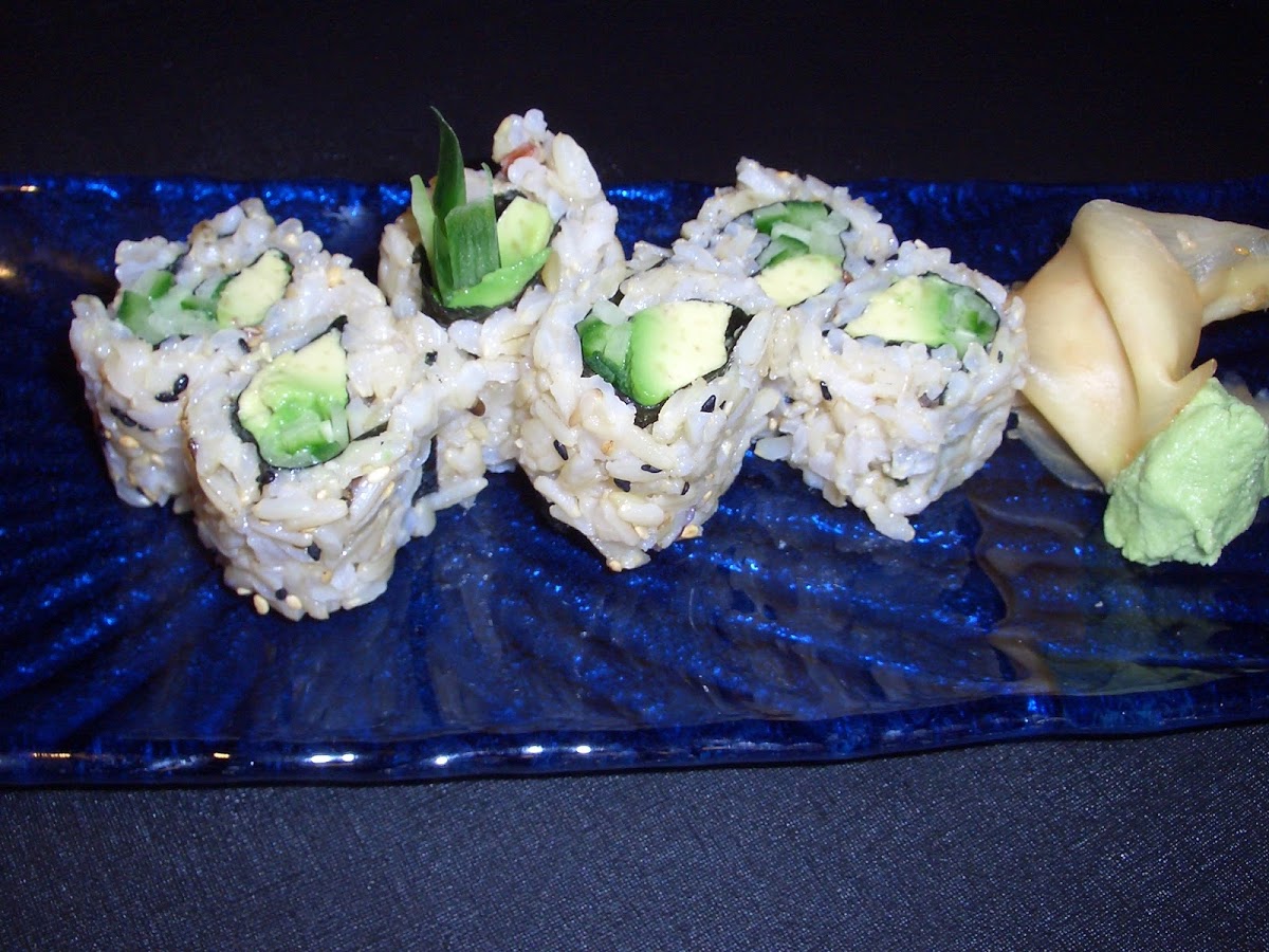 Order 62. Vegetarian Roll food online from Sushi Kinta store, San Francisco on bringmethat.com