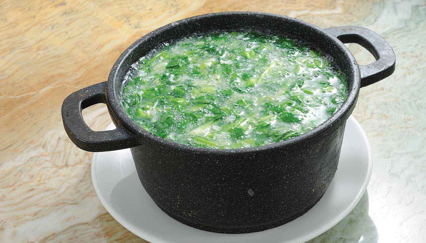 Order K3. Vegetables Soup (寒潭蔬菜羹) food online from Happy Harbor Cuisine store, Alhambra on bringmethat.com
