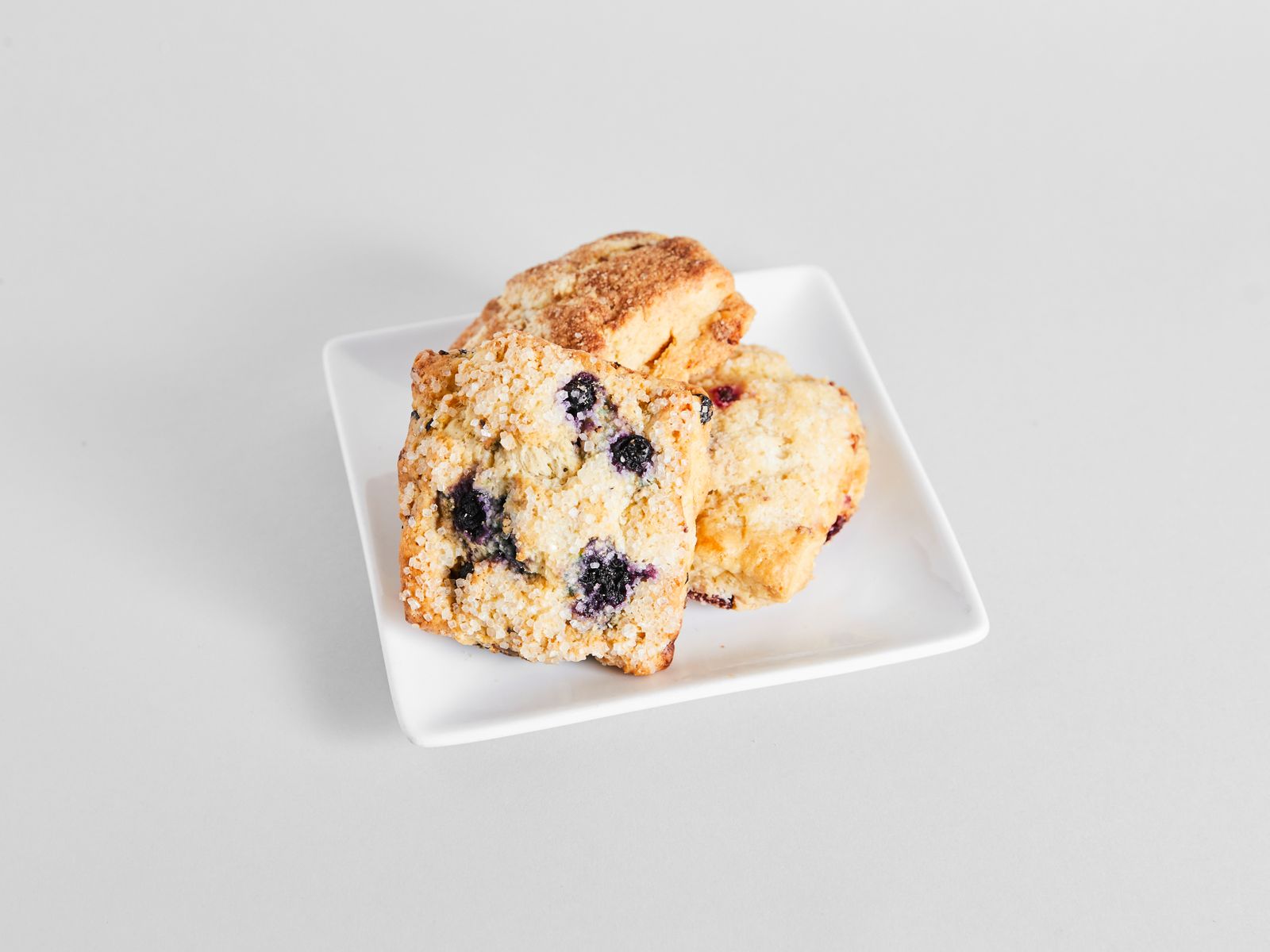 Order Scone food online from Sweetwaters Coffee & Tea store, Shelby Charter Township on bringmethat.com