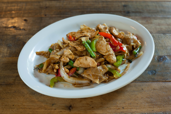 Order Pad Kee Mao food online from Thai Canteen store, Sacramento on bringmethat.com
