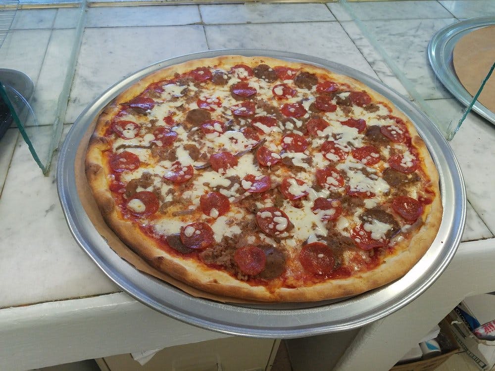 Order Naples Meat Lover's Pizza - Medium 14'' (6 Slices) food online from Papi Pizzeria store, Browns Mills on bringmethat.com