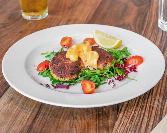 Order Housemade Crab Cake food online from California Fish Market store, San Francisco on bringmethat.com