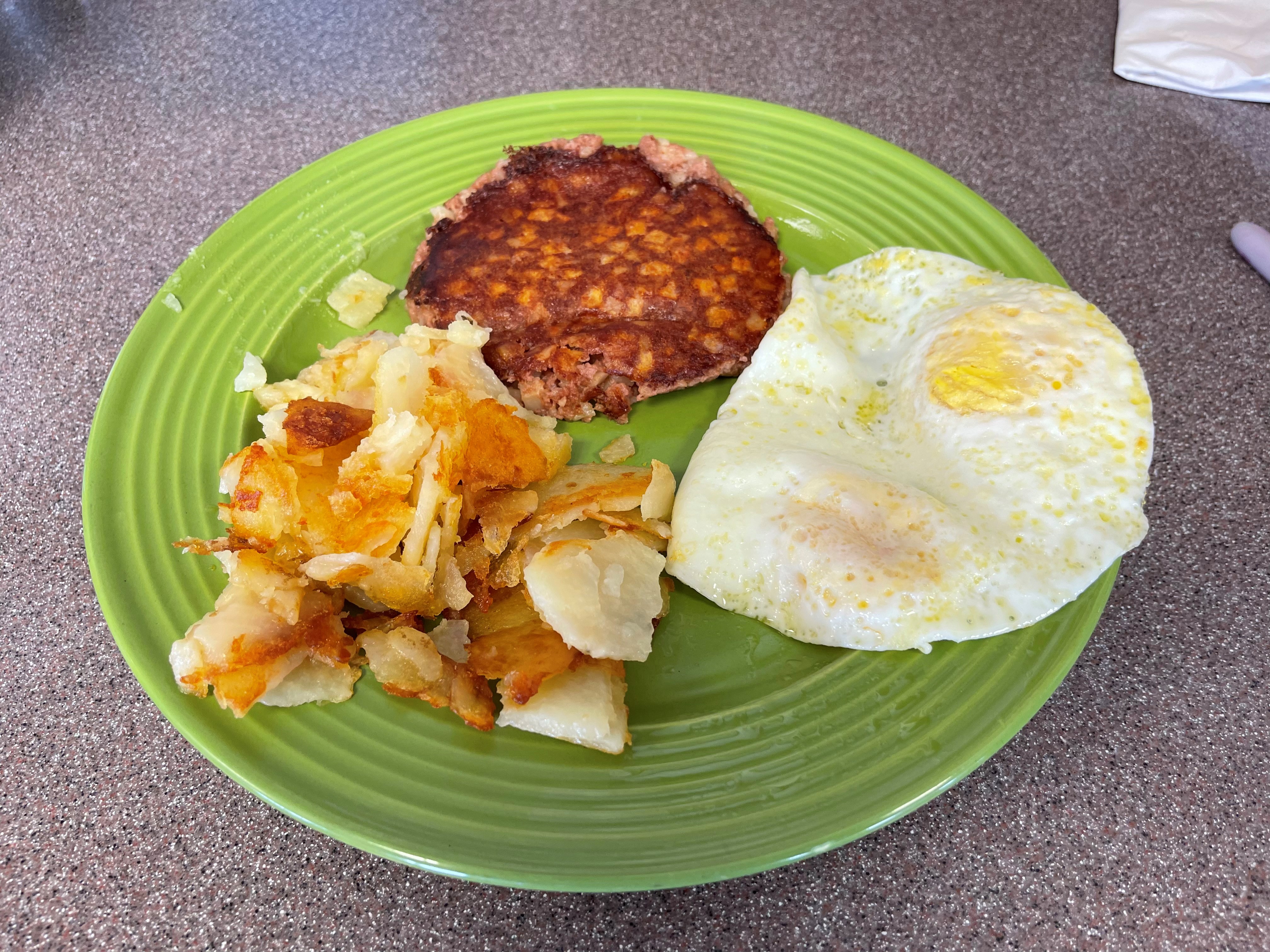 Order Corned Beef Hash and Eggs food online from Ham n' Egg store, St. Peters on bringmethat.com
