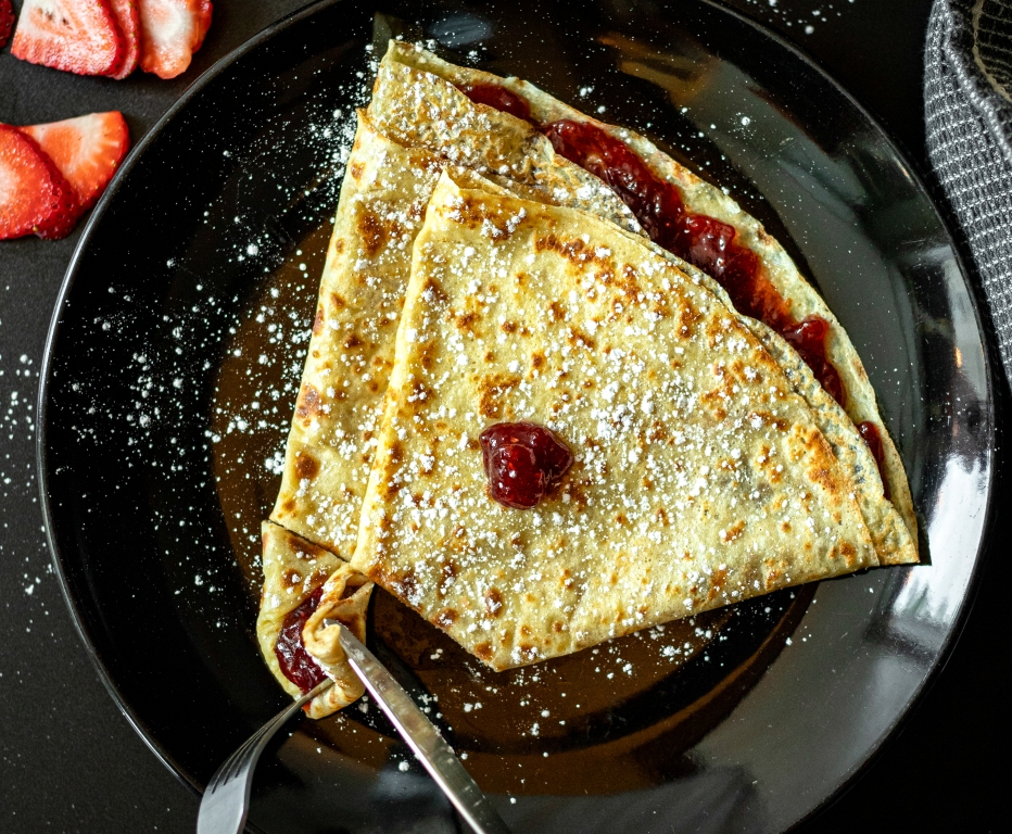 Order Strawberry Compote Crepe food online from Lamia Crepes store, Virginia Beach on bringmethat.com