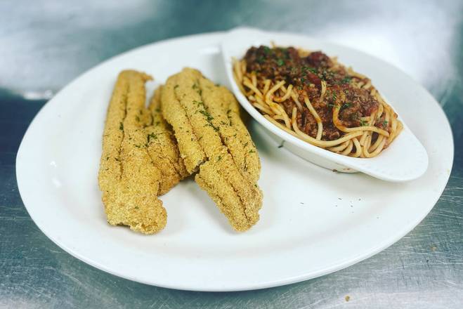 Order Fried Catfish and spaghetti  food online from Fat Daddy’s Bistro store, Memphis on bringmethat.com