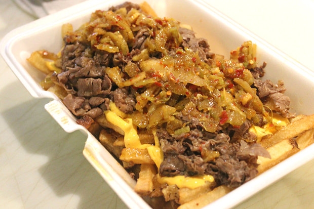 Order Beefy Fries food online from Als #1 Italian Beef store, Chicago on bringmethat.com