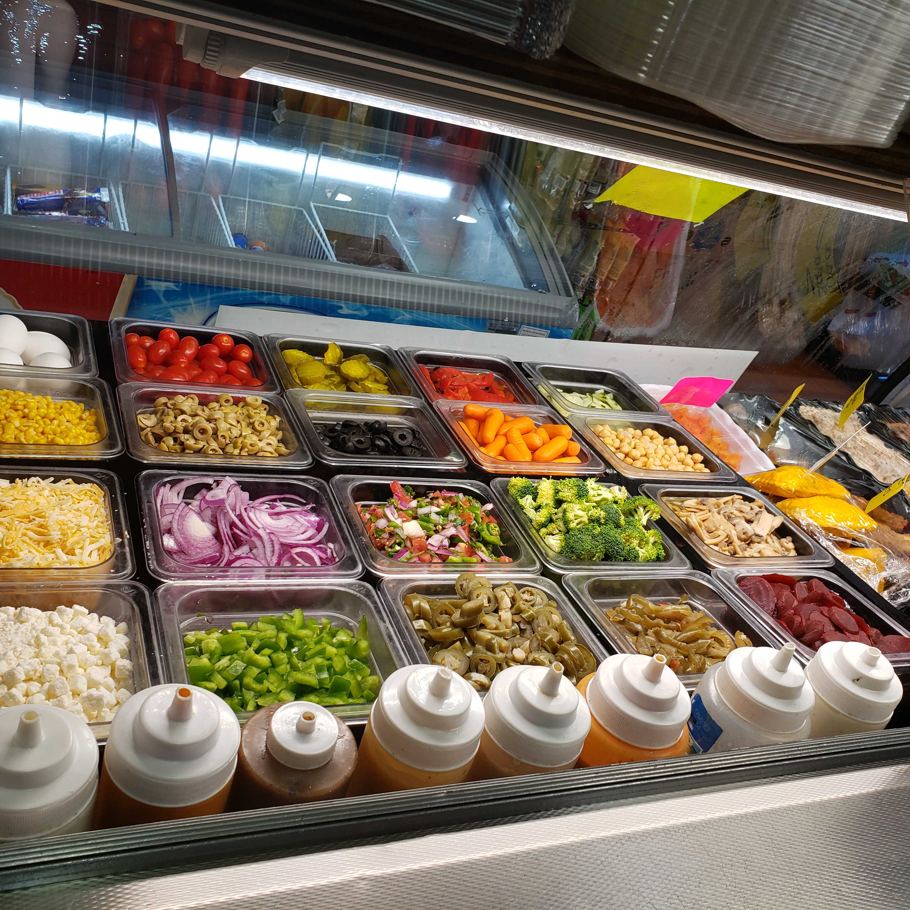 Order 6 Toppings Create Your Own Salads food online from S. Gardens Deli store, Springfield Gardens on bringmethat.com