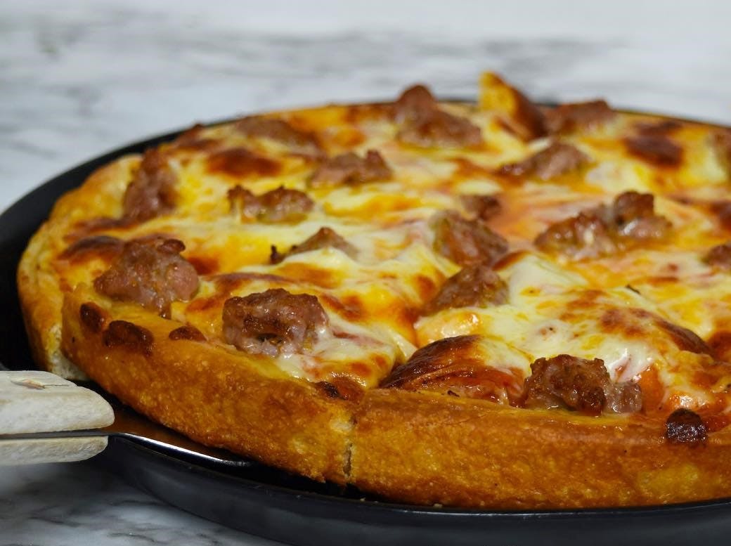 Order Sausage Pizza - Small 10" food online from Johnny Pizza store, Brooklyn on bringmethat.com