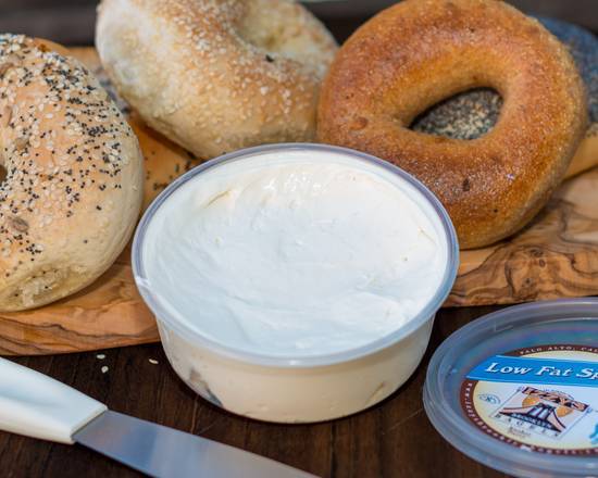 Order Low Fat Cream Cheese food online from Izzy's Brooklyn Bagels store, Palo Alto on bringmethat.com